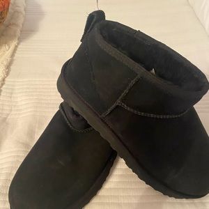 UGG Classic Ultra Mini Women’s
